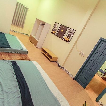 Lapaz Homestay Дананг Екстериор снимка