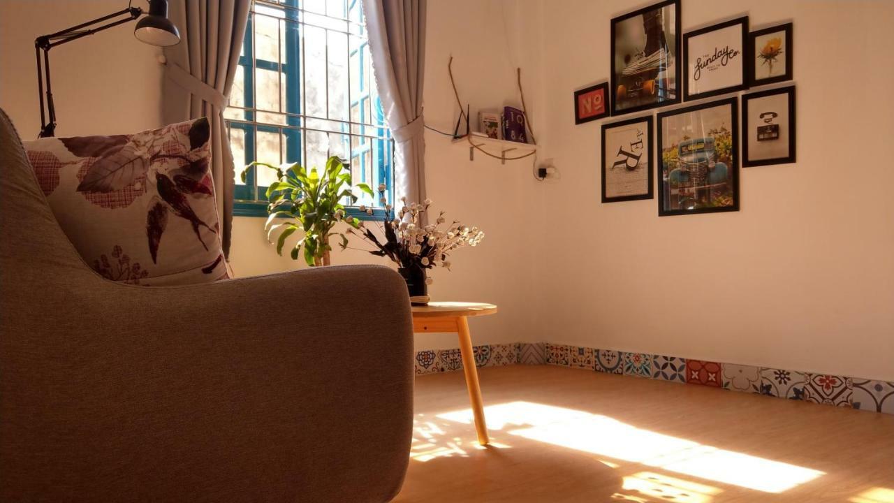 Lapaz Homestay Дананг Екстериор снимка