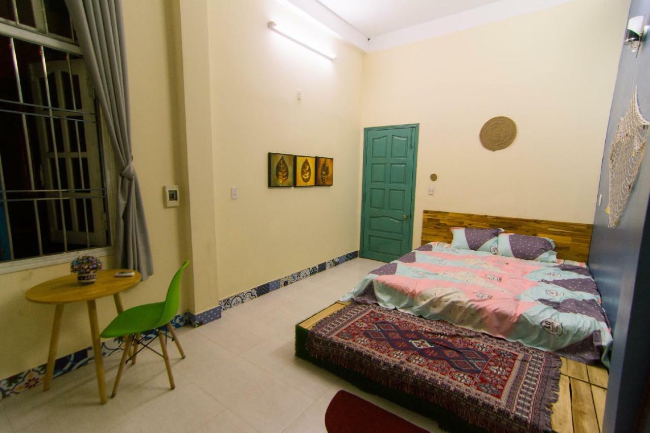 Lapaz Homestay Дананг Екстериор снимка