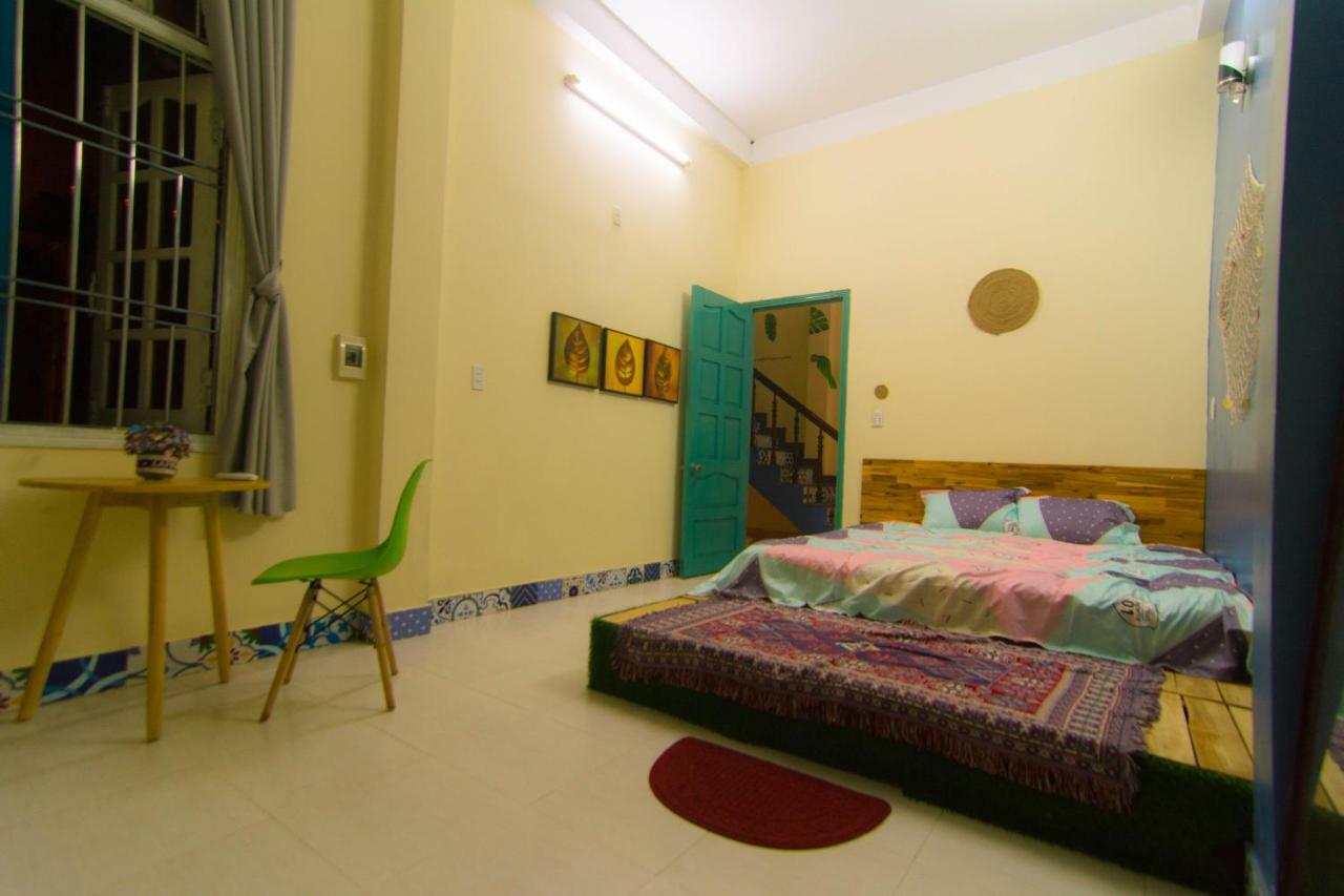 Lapaz Homestay Дананг Екстериор снимка