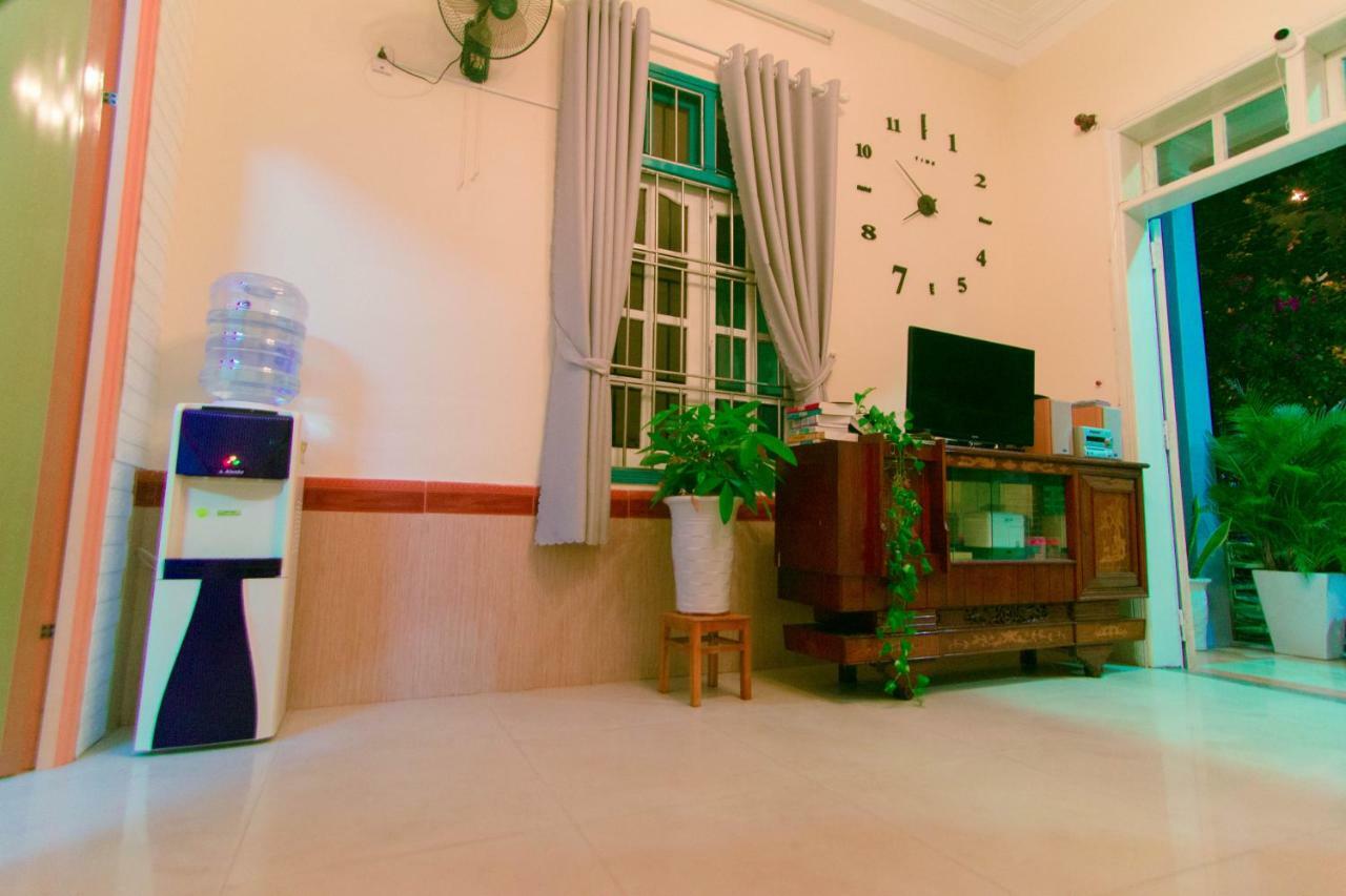 Lapaz Homestay Дананг Екстериор снимка